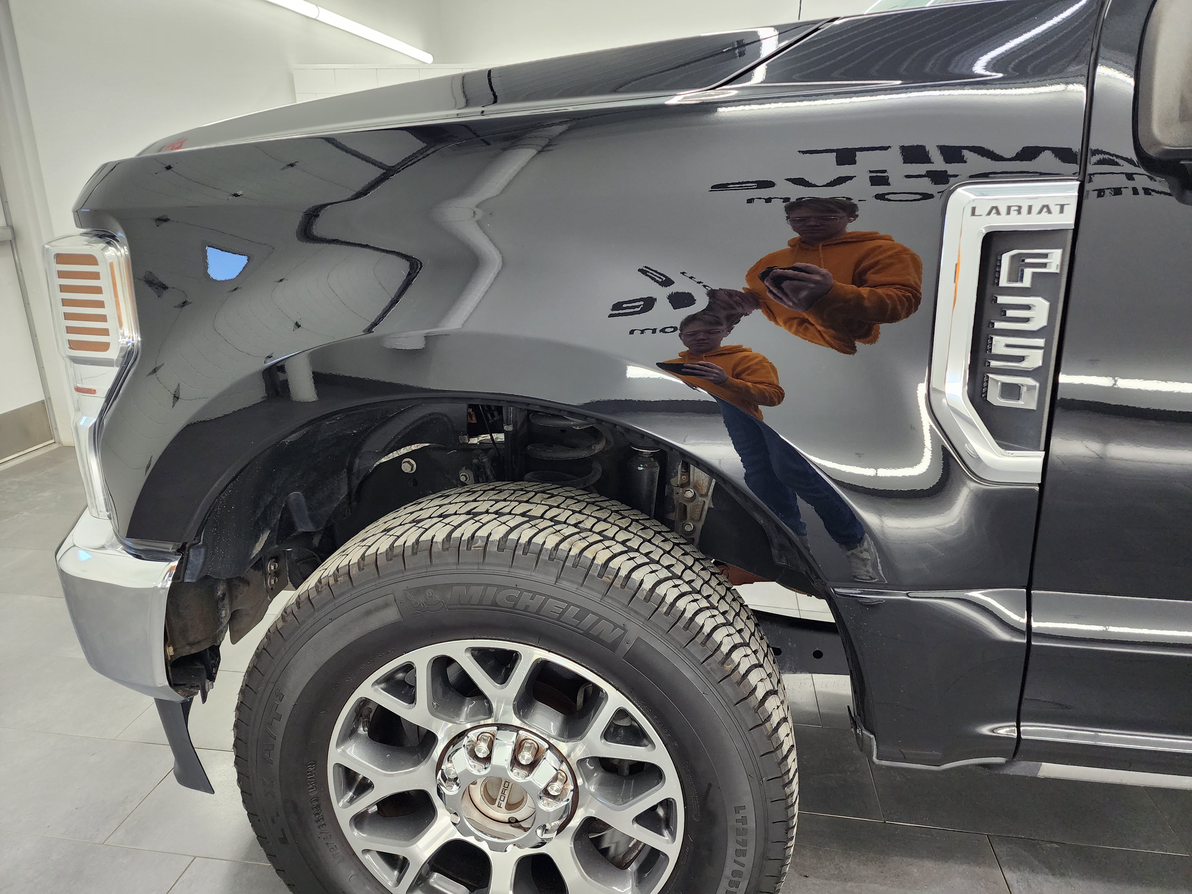 Used 2021 Ford F350 Lariat w/ Lariat Ultimate Package AWD/4WD image 38