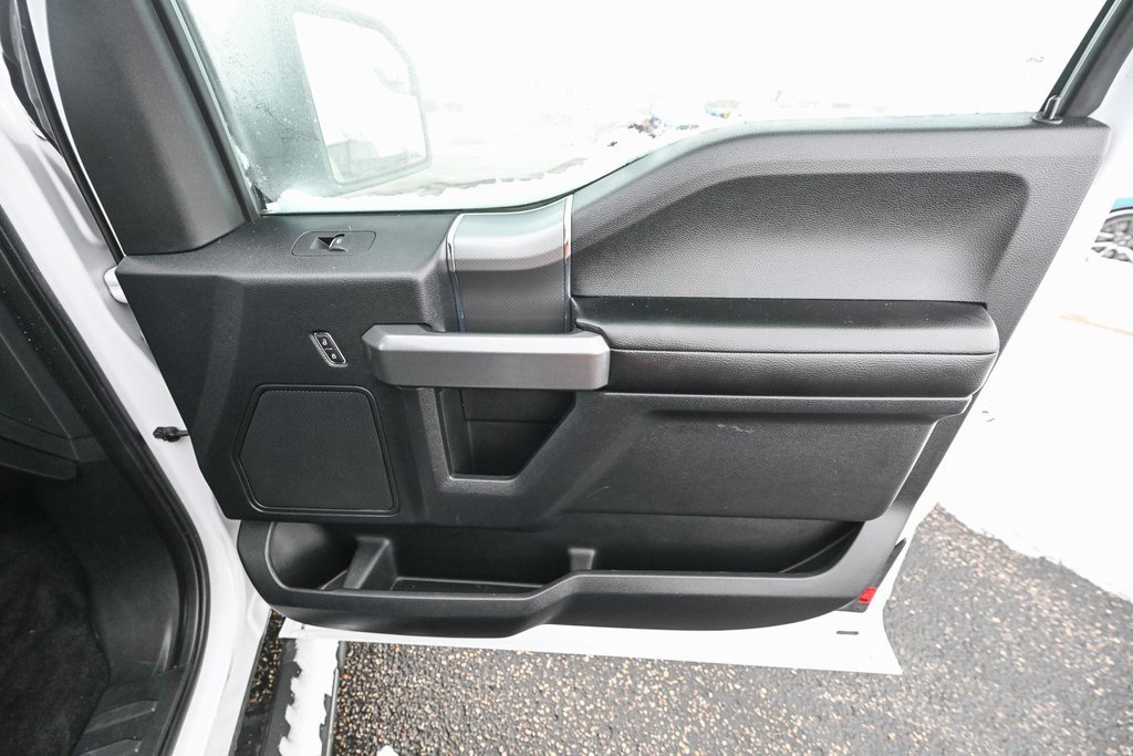 Used 2015 Ford F150 XLT w/ Equipment Group 302A Luxury image 25