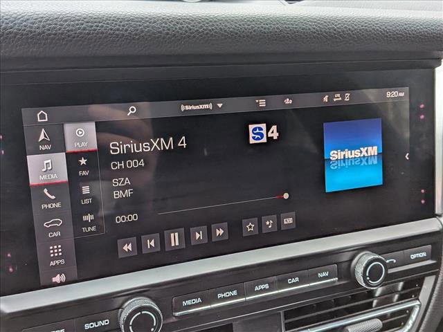 Used 2020 Porsche Macan image 13