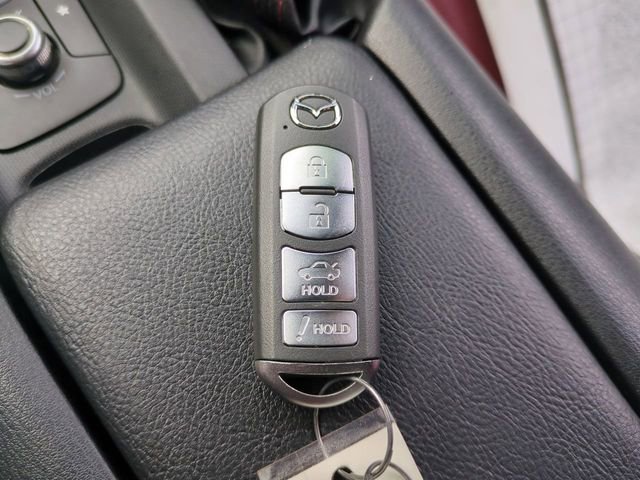 Used 2018 MAZDA MX-5 Miata Club image 33