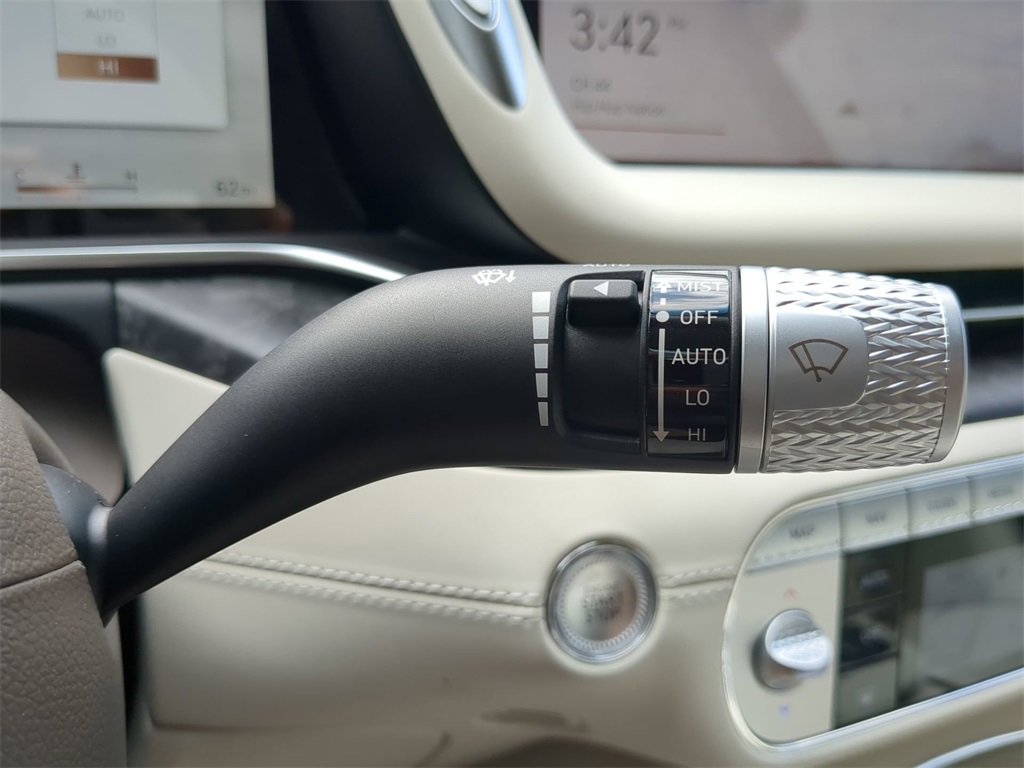 New 2025 Genesis G90 3.5T image 27