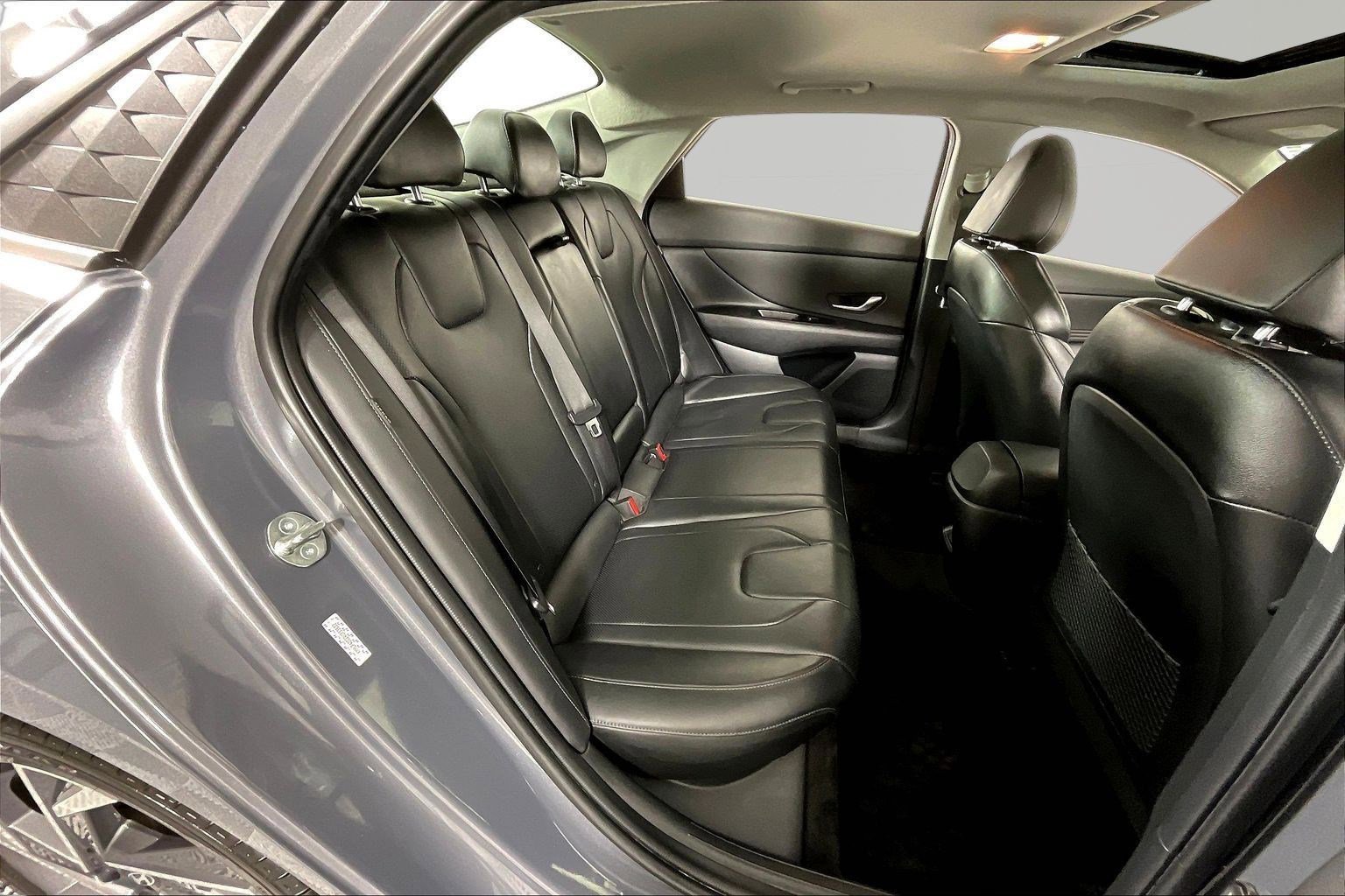 Used 2024 Hyundai Elantra Limited FWD image 24