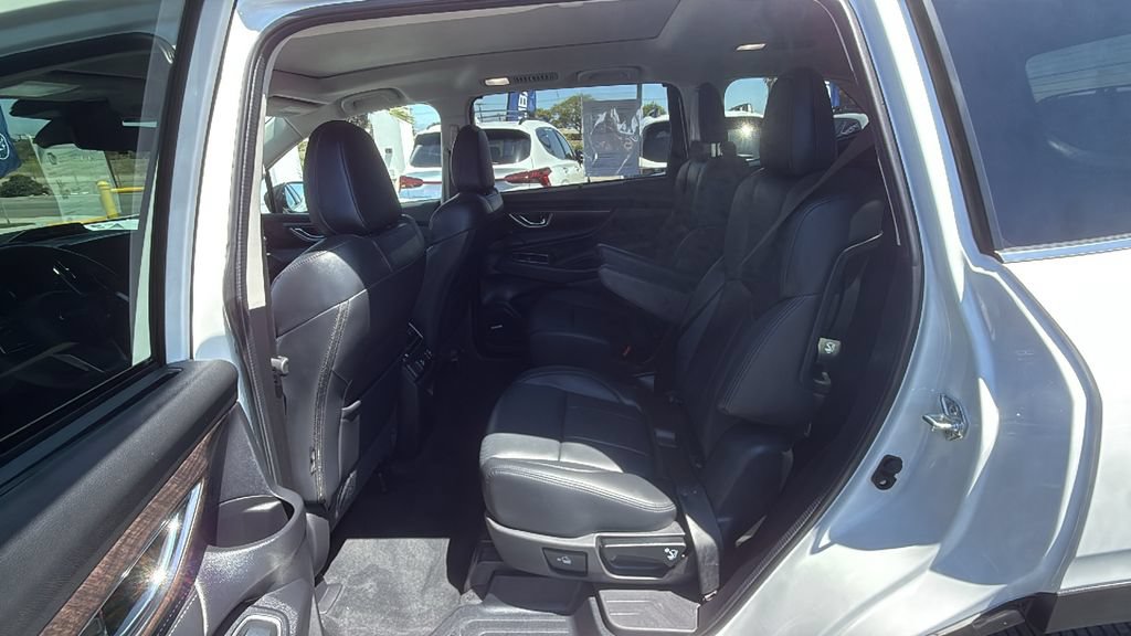 Used 2026 Subaru Ascent Touring AWD/4WD image 18