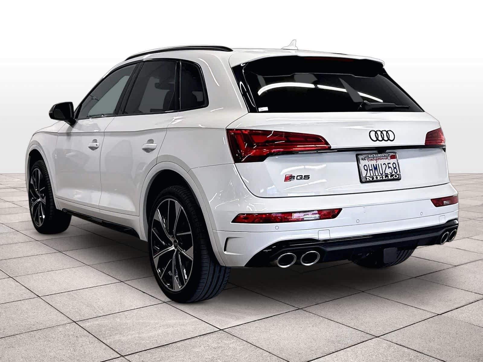 Used 2023 Audi SQ5 Premium Plus w/ Premium Plus Package AWD/4WD image 13