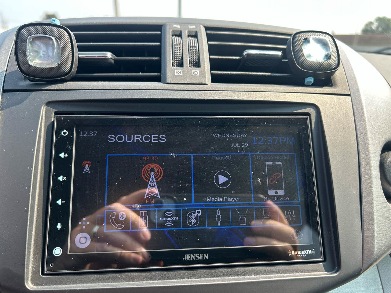Used 2011 Toyota RAV4 Limited AWD/4WD image 19