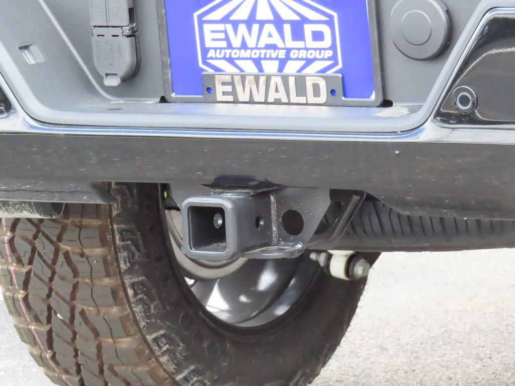 New 2026 GMC Sierra 1500 AT4 w/ AT4 Premium Package image 18