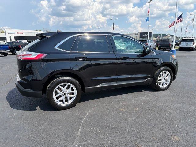 Certified 2024 Ford Edge SEL w/ Convenience Package AWD/4WD image 5