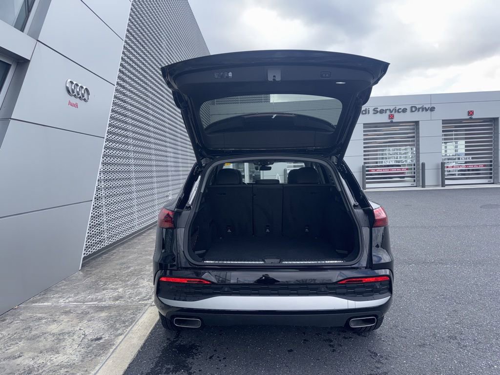 Certified 2025 Audi Q5 2.0T Premium Plus w/ Premium Plus image 15