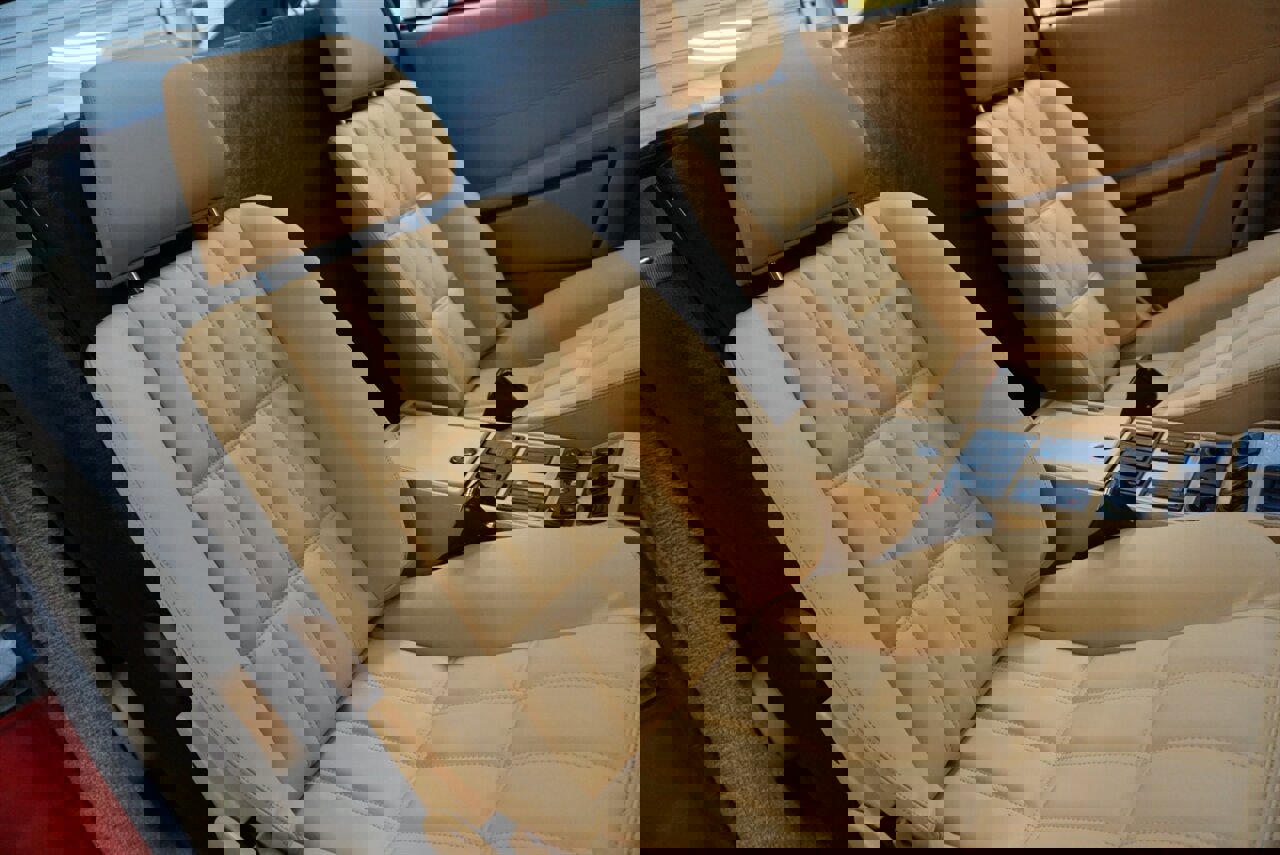 Used 1986 Ferrari 328 GTS image 16