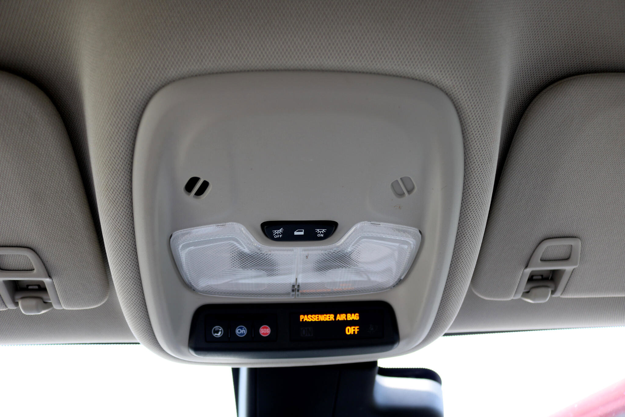 Used 2020 Buick Encore GX Select image 23