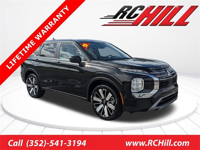 New 2025 Mitsubishi Outlander SE