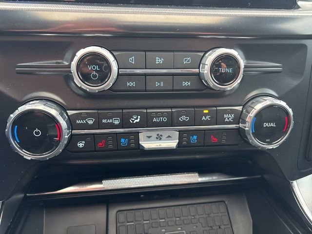 Used 2024 Ford F150 Platinum w/ Equipment Group 702A High image 15