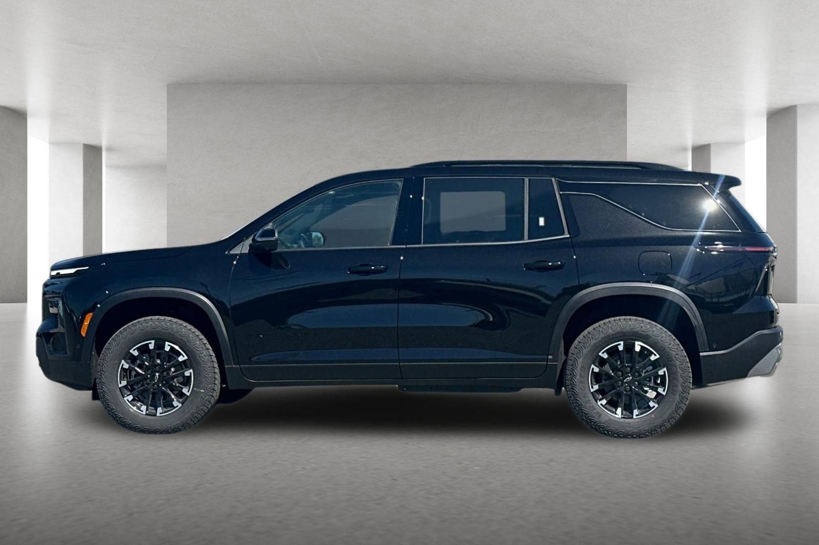 New 2026 Chevrolet Traverse Z71 w/ Enhanced Driving Package image 7