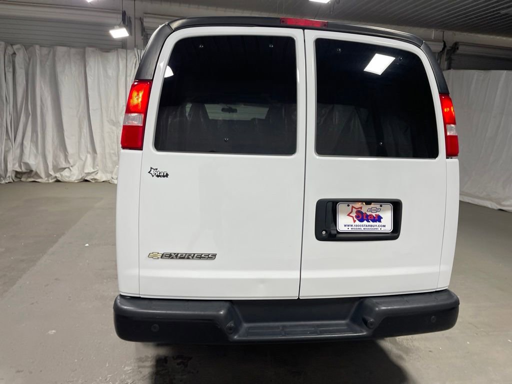 Used 2023 Chevrolet Express 3500 LS RWD image 6