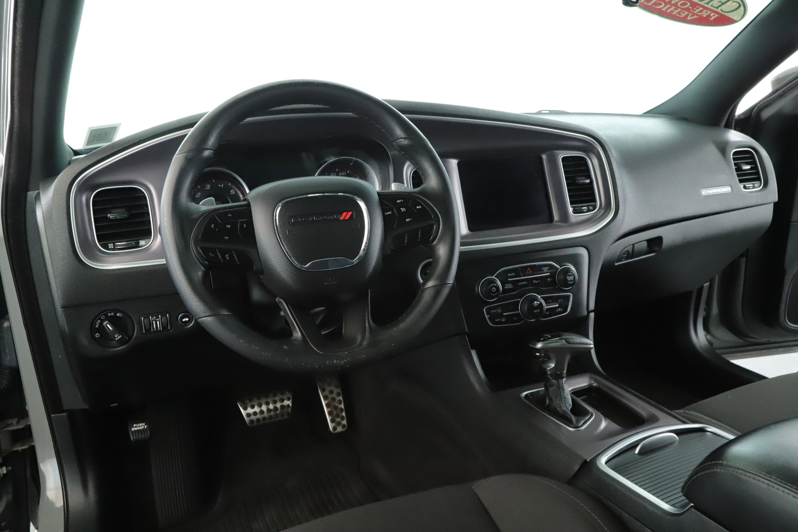 Certified 2019 Dodge Charger Scat Pack w/ Dynamics Package image 2