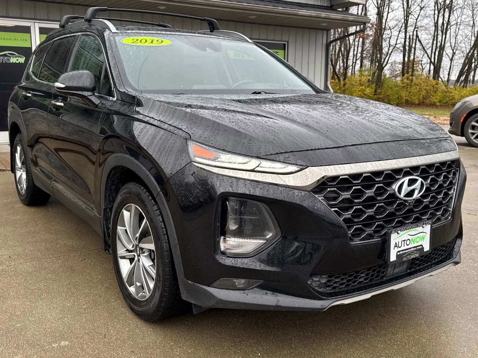 Used 2019 Hyundai Santa Fe AWD image 11