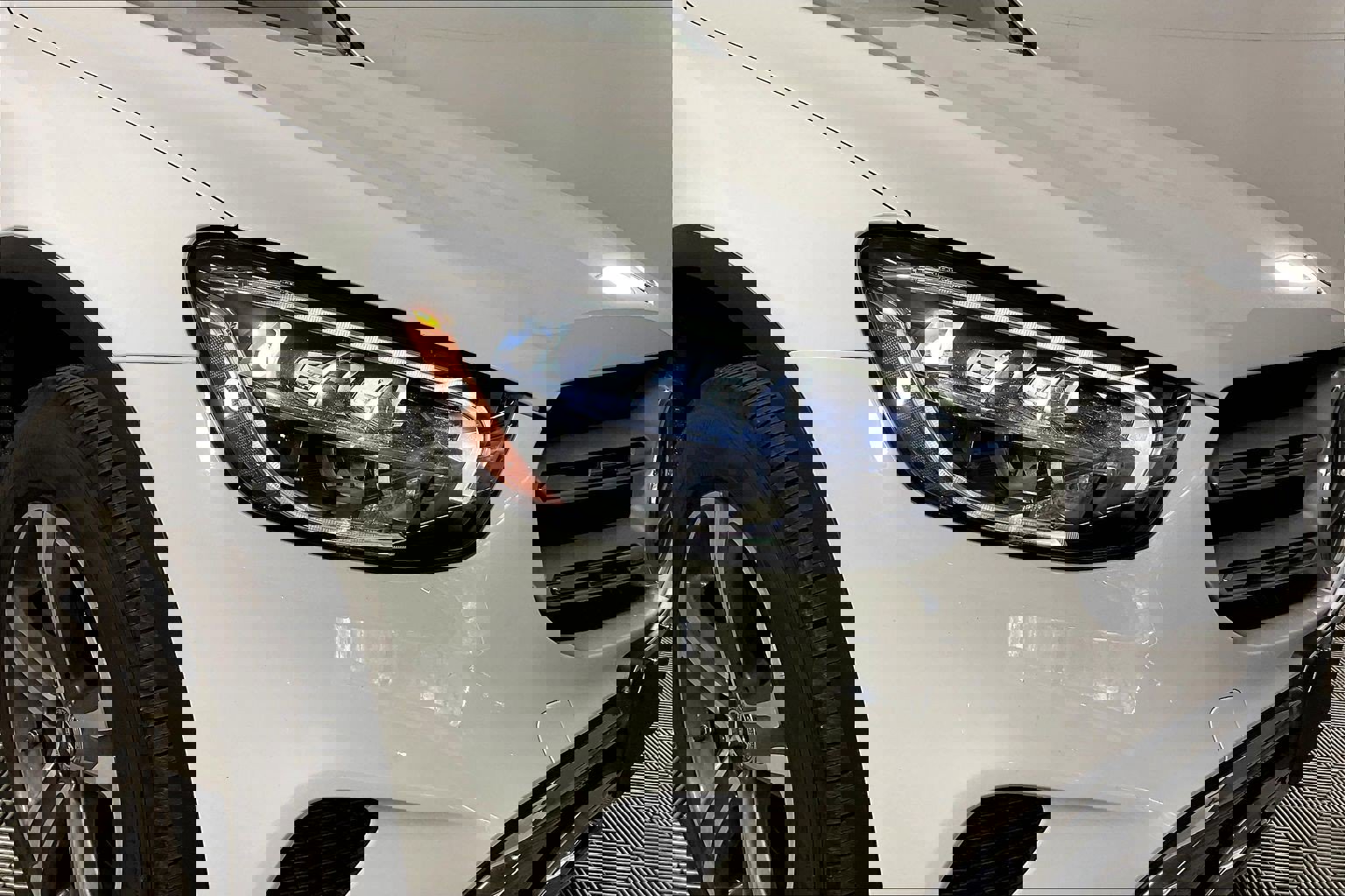 Used 2020 Mercedes-Benz GLC 300 image 29