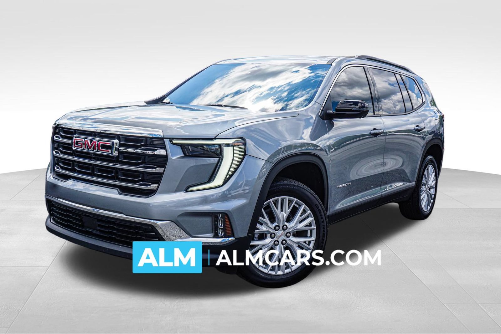 Used 2024 GMC Acadia Elevation w/ Luxury Package