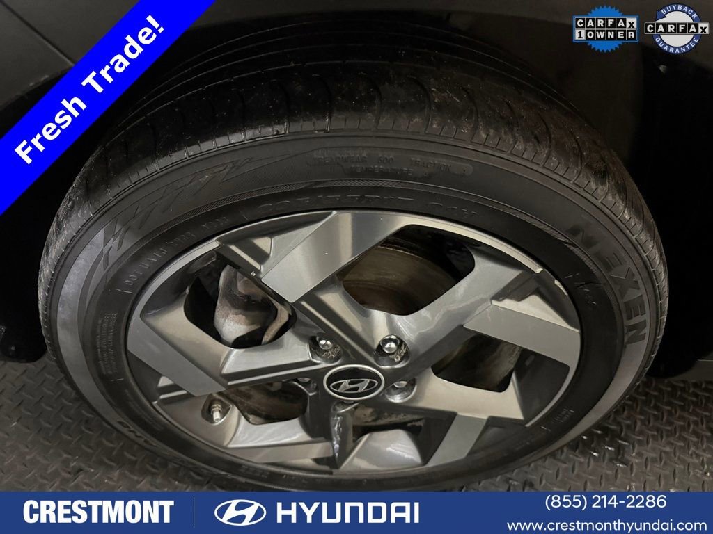 Certified 2023 Hyundai Venue SEL FWD image 20