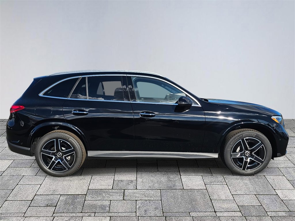 New 2026 Mercedes-Benz GLC 300 image 8