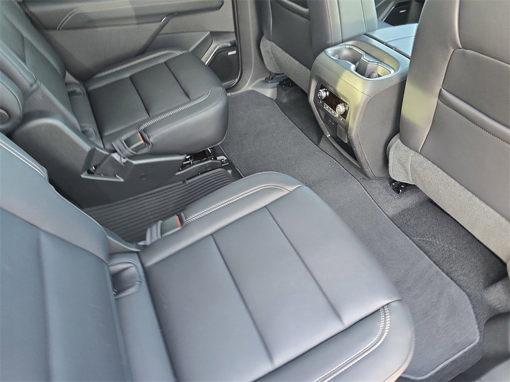 New 2026 GMC Acadia Elevation w/ Black Edition image 11