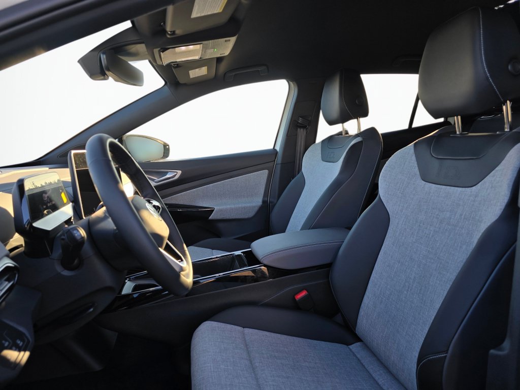 New 2026 Volkswagen ID.4 Pro AWD/4WD image 16
