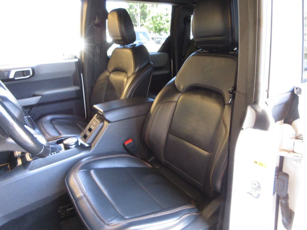 Used 2023 Ford Bronco Badlands AWD/4WD image 10