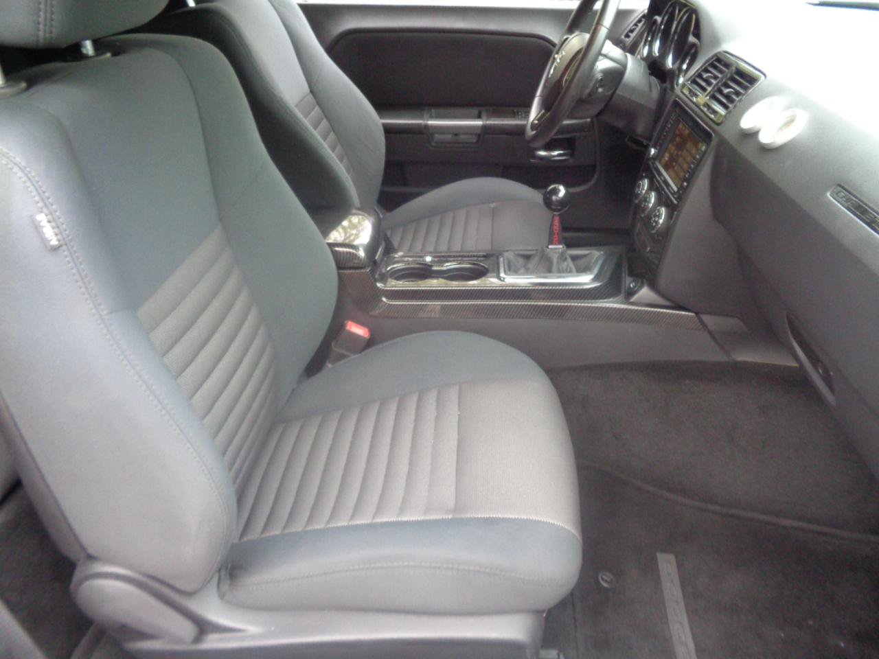 Used 2014 Dodge Challenger R/T RWD image 23