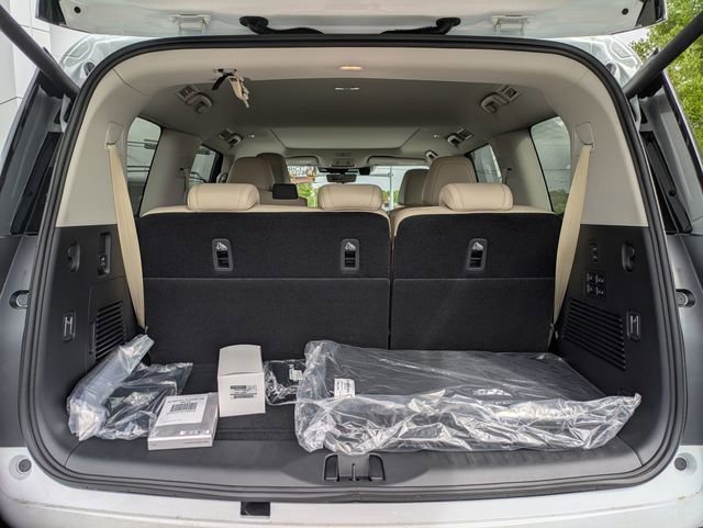 New 2026 Nissan Armada Platinum Reserve image 25