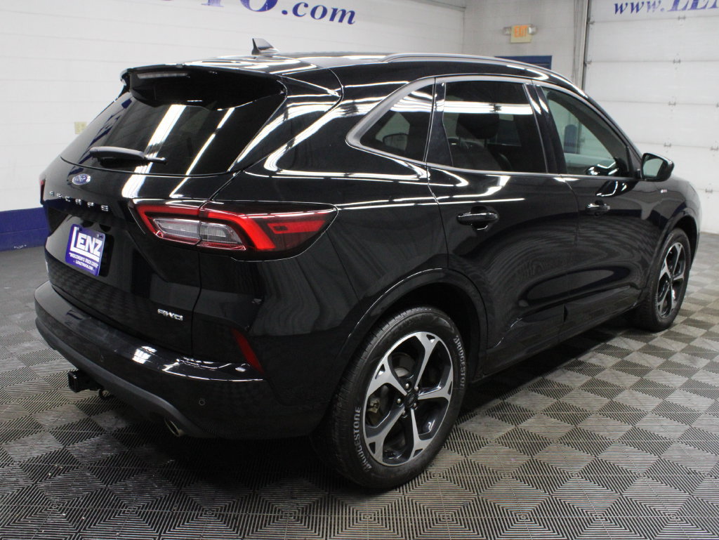Used 2024 Ford Escape ST-Line Select w/ Tech Pack #1 AWD/4WD image 6