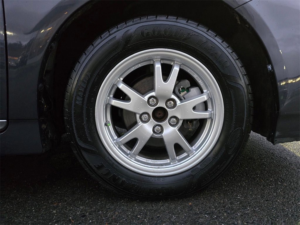 Used 2011 Toyota Prius Two image 10