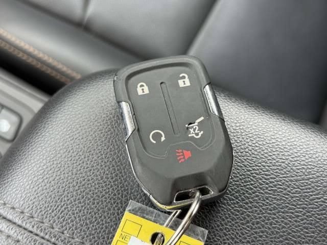 Used 2020 GMC Terrain SLT w/ Preferred Package AWD/4WD image 34