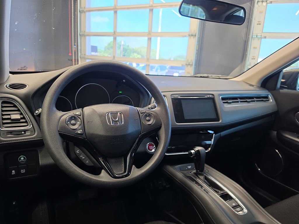 Used 2016 Honda HR-V EX image 18