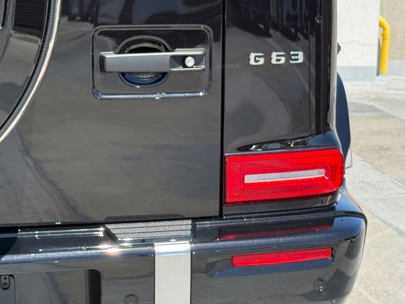 New 2027 Mercedes-Benz G 63 AMG 4MATIC image 10