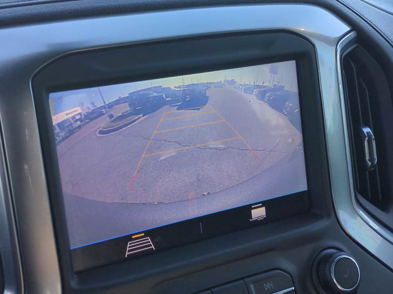 Used 2019 Chevrolet Silverado 1500 LT w/ Texas Edition image 15