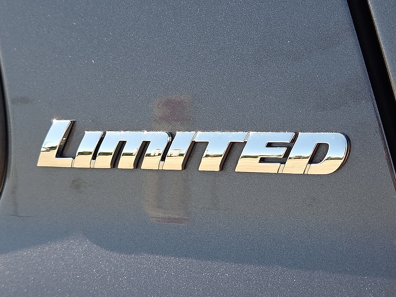 Used 2013 Toyota Sequoia Limited AWD/4WD image 8