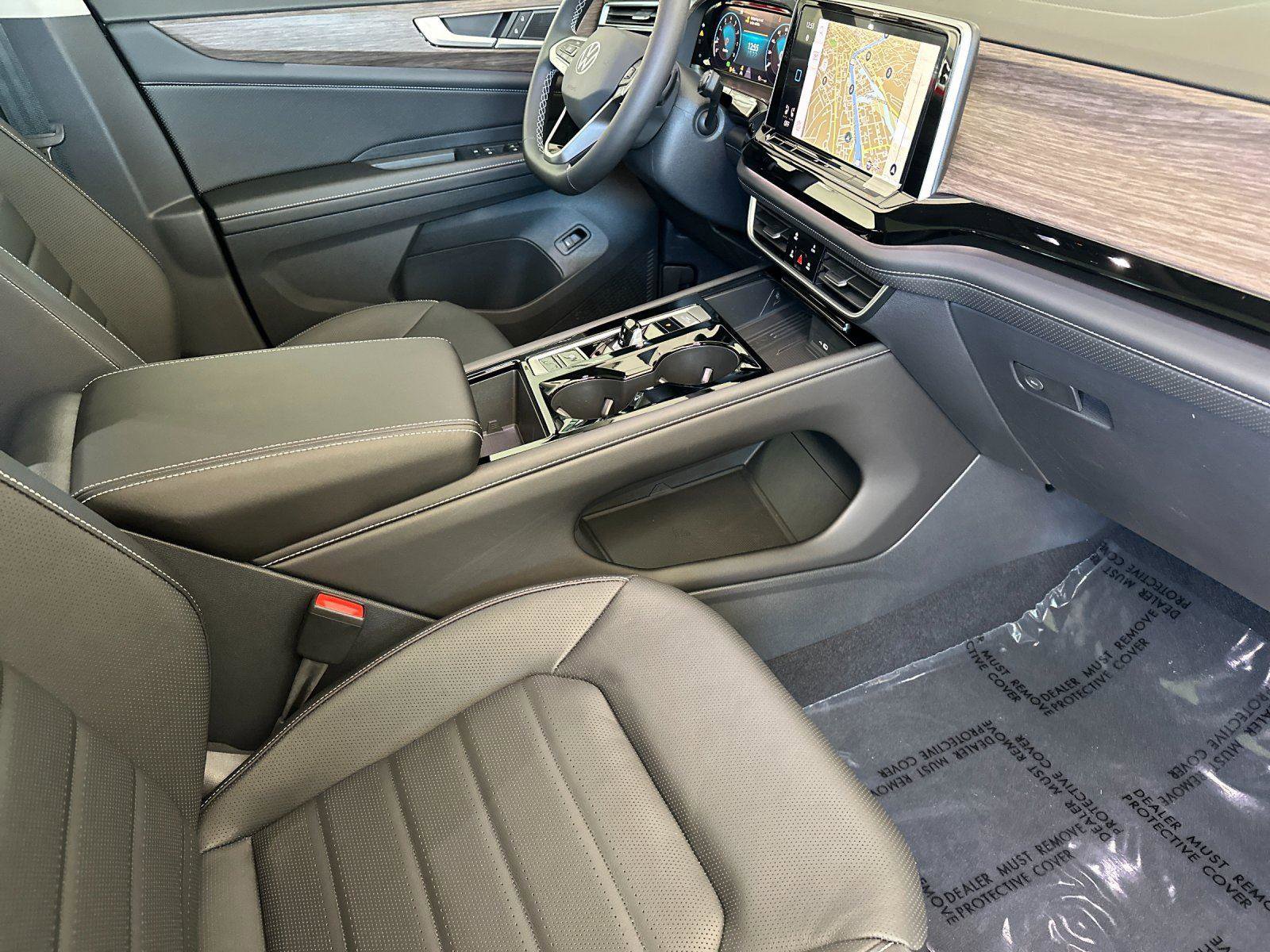 New 2026 Volkswagen Atlas SEL AWD/4WD image 16