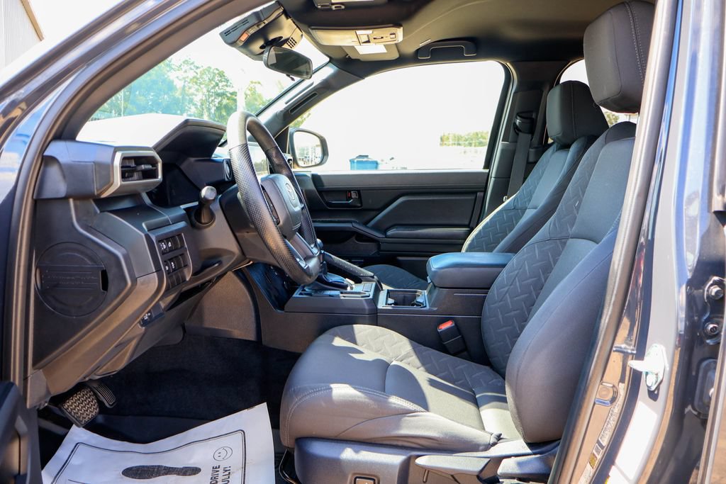 Used 2025 Toyota Tacoma SR RWD image 7