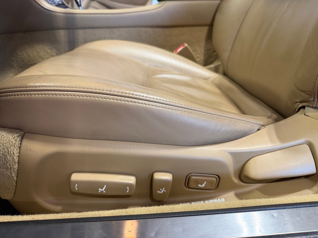 Used 2007 Lexus SC 430 Convertible RWD image 21
