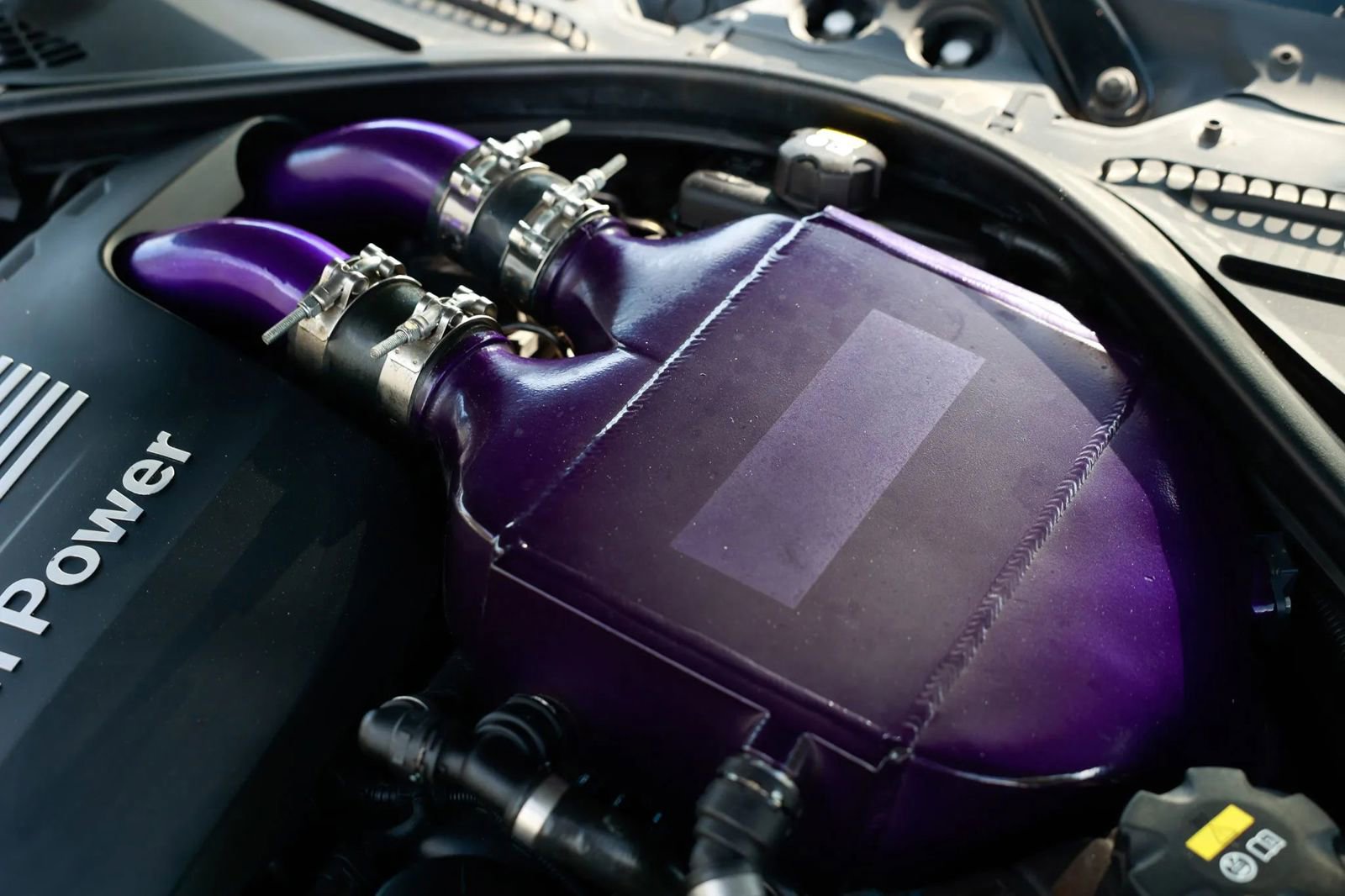 Used 2015 BMW M4 Convertible image 56