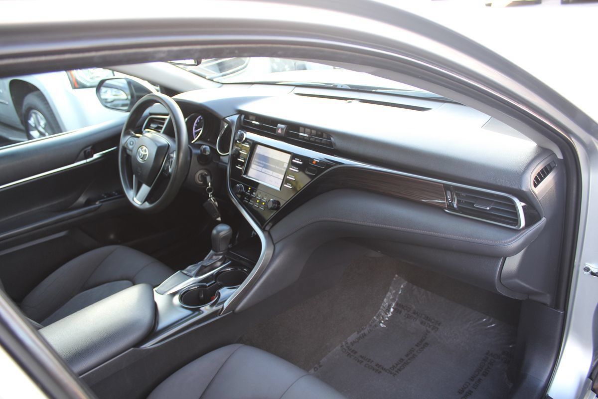 Used 2019 Toyota Camry LE w/ Carpet Mat Package FWD image 20