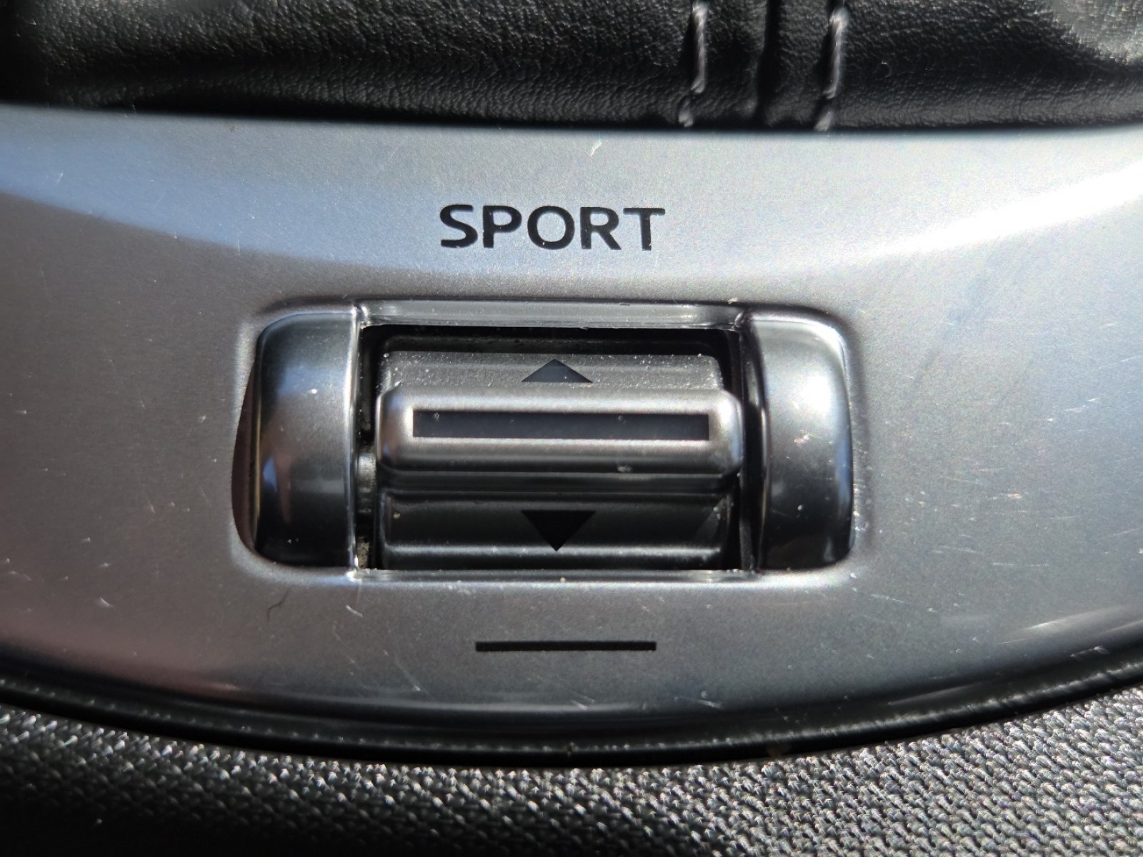 Used 2025 MAZDA MX-5 Miata RF Grand Touring RWD image 10