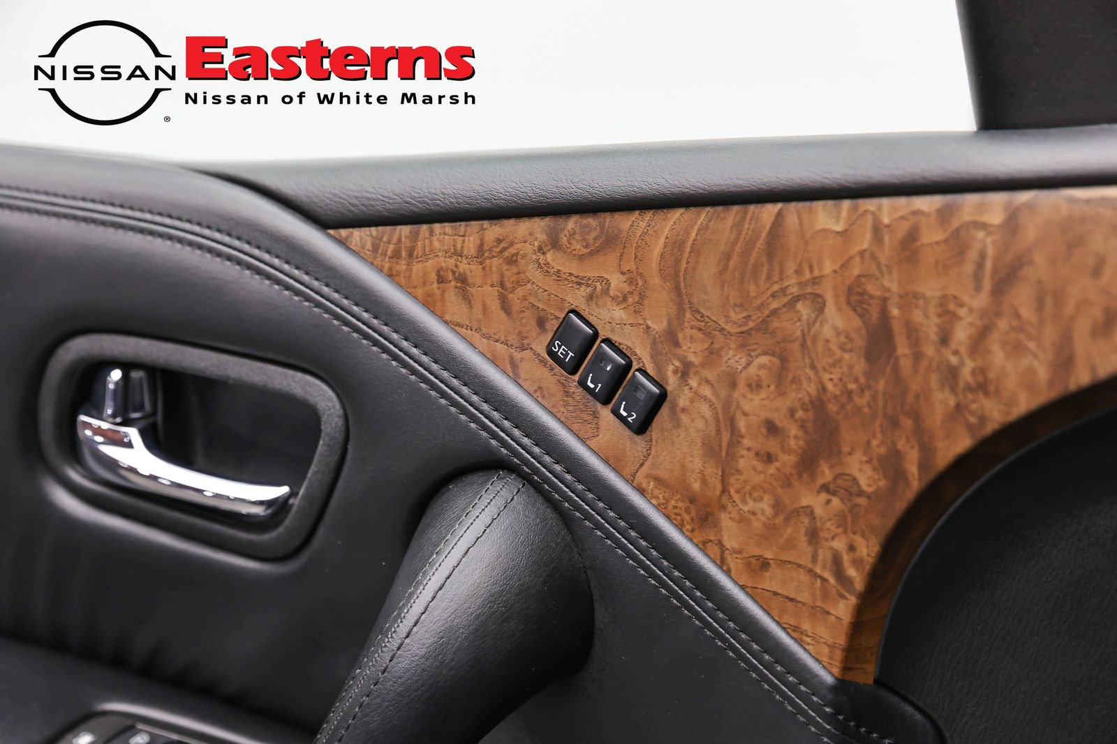 Used 2024 Nissan Armada SL AWD/4WD image 23