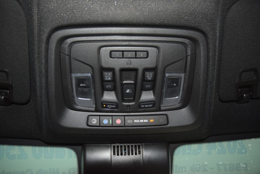 Used 2024 Chevrolet Silverado 2500 High Country w/ Technology Package AWD/4WD image 61