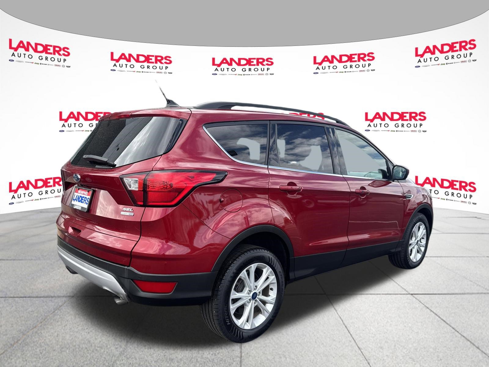 Certified 2019 Ford Escape SEL image 3
