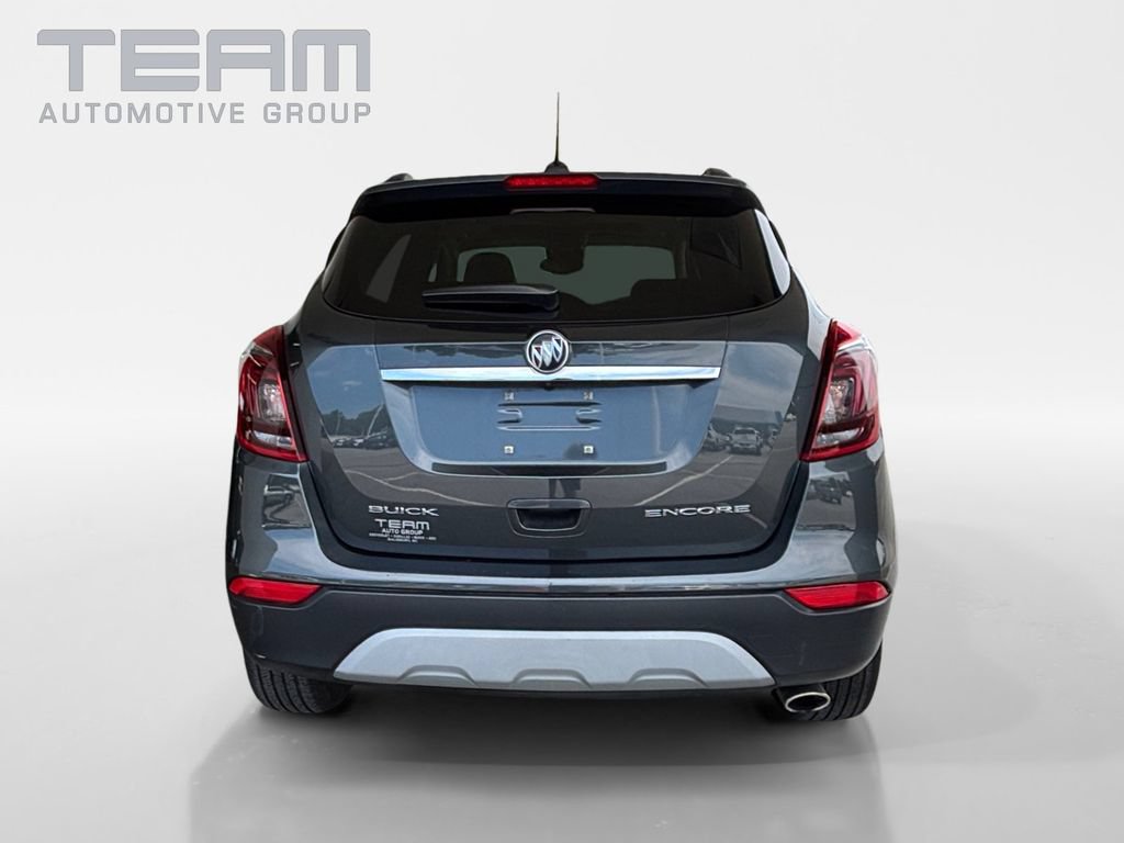Used 2017 Buick Encore Essence w/ Experience Buick Package FWD image 6