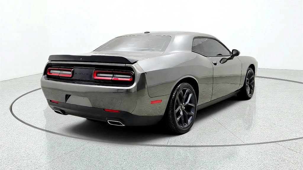 Used 2021 Dodge Challenger SXT w/ Blacktop Package RWD image 5