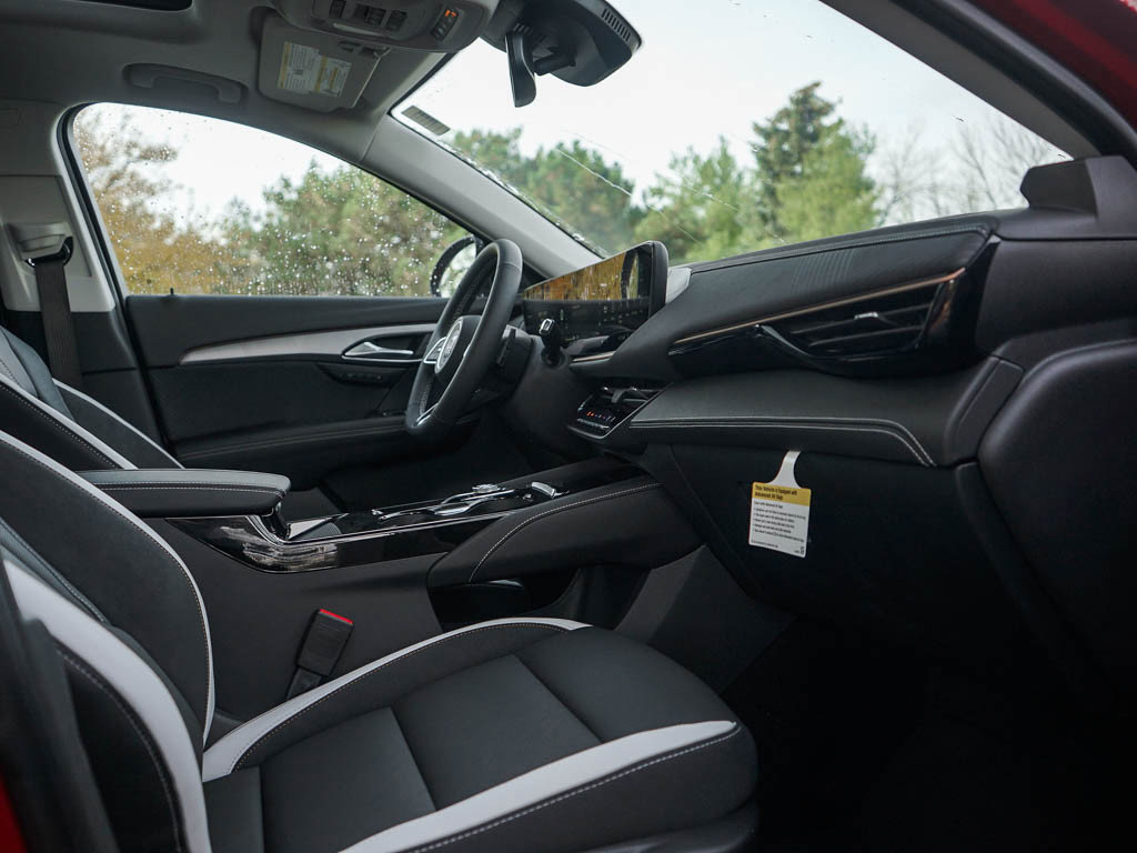New 2025 Buick Envision Sport Touring image 11