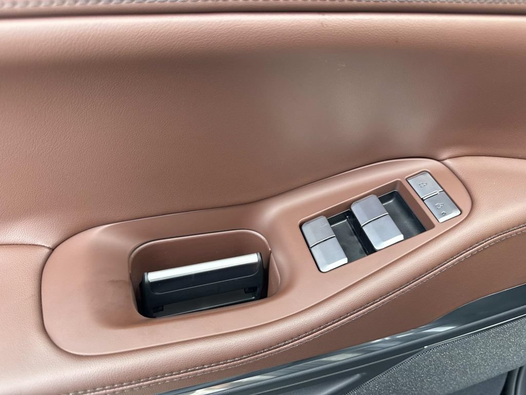 New 2026 Lincoln Navigator L Reserve AWD/4WD image 21