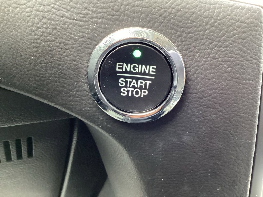 Used 2024 Ford Edge SEL image 22